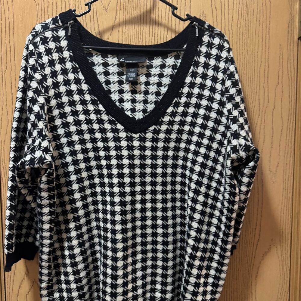 Lane Bryant sweater size 18/20